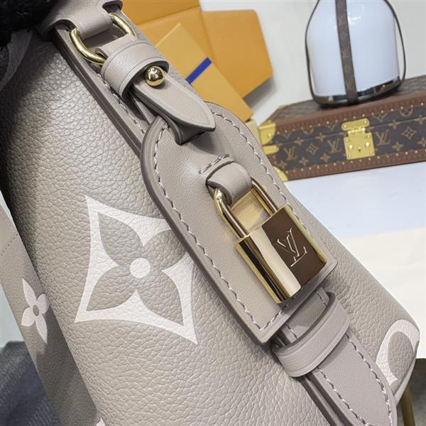 2026120181643958 130